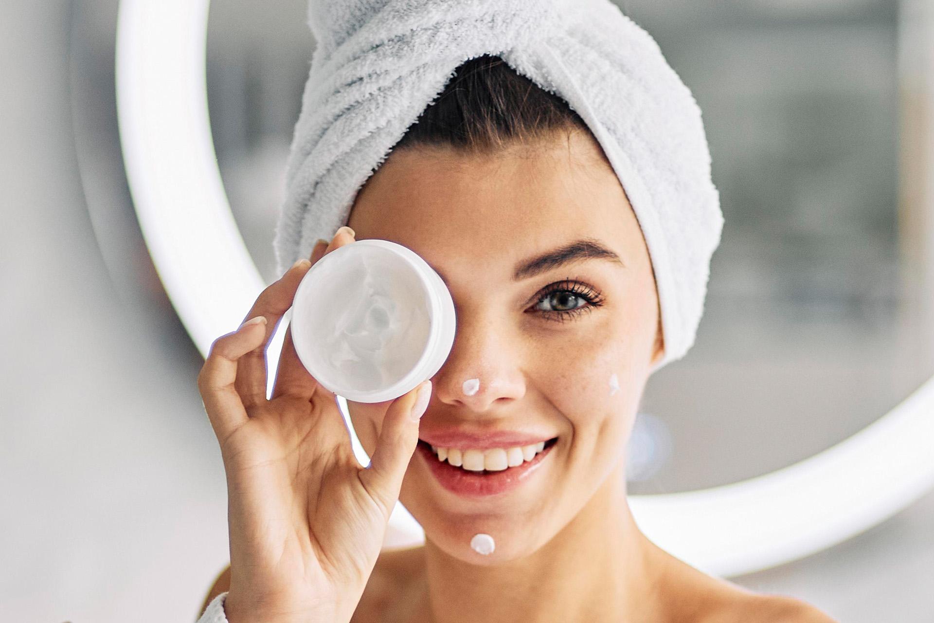 profesjonalna pielęgnacja - klucz do pięknej skóry